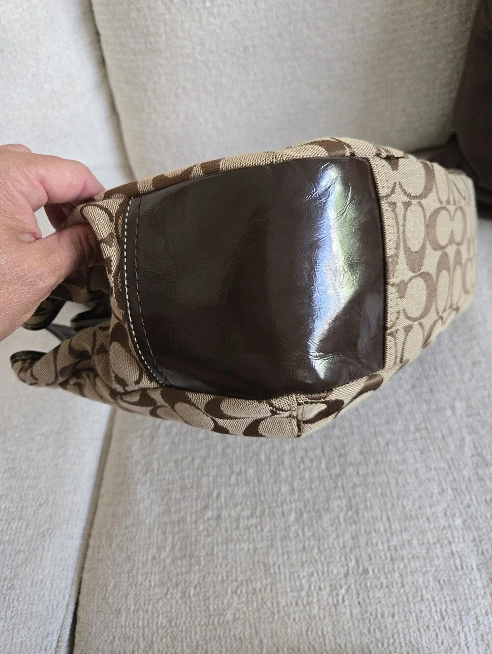 Coach Ergo Signature Pleated Frame Kisslock Handbag EUC